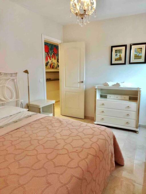 Apartamento As Tres Pitas Apartment Villanueva De Arosa Exterior photo